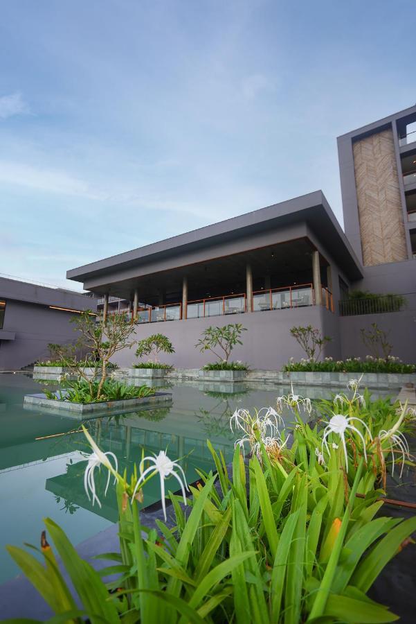 Saptha Resort And Spa สุลต่านบาเทรี ภายนอก รูปภาพ