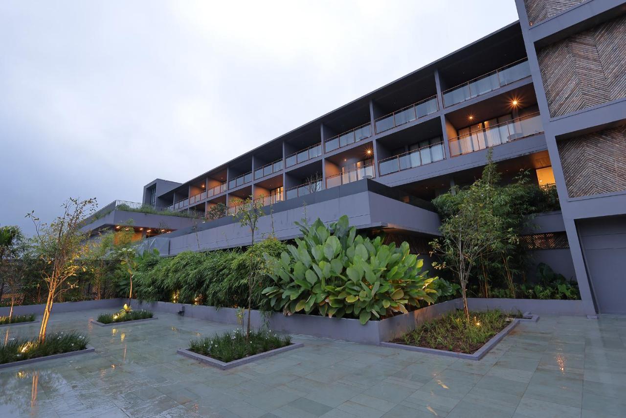 Saptha Resort And Spa สุลต่านบาเทรี ภายนอก รูปภาพ