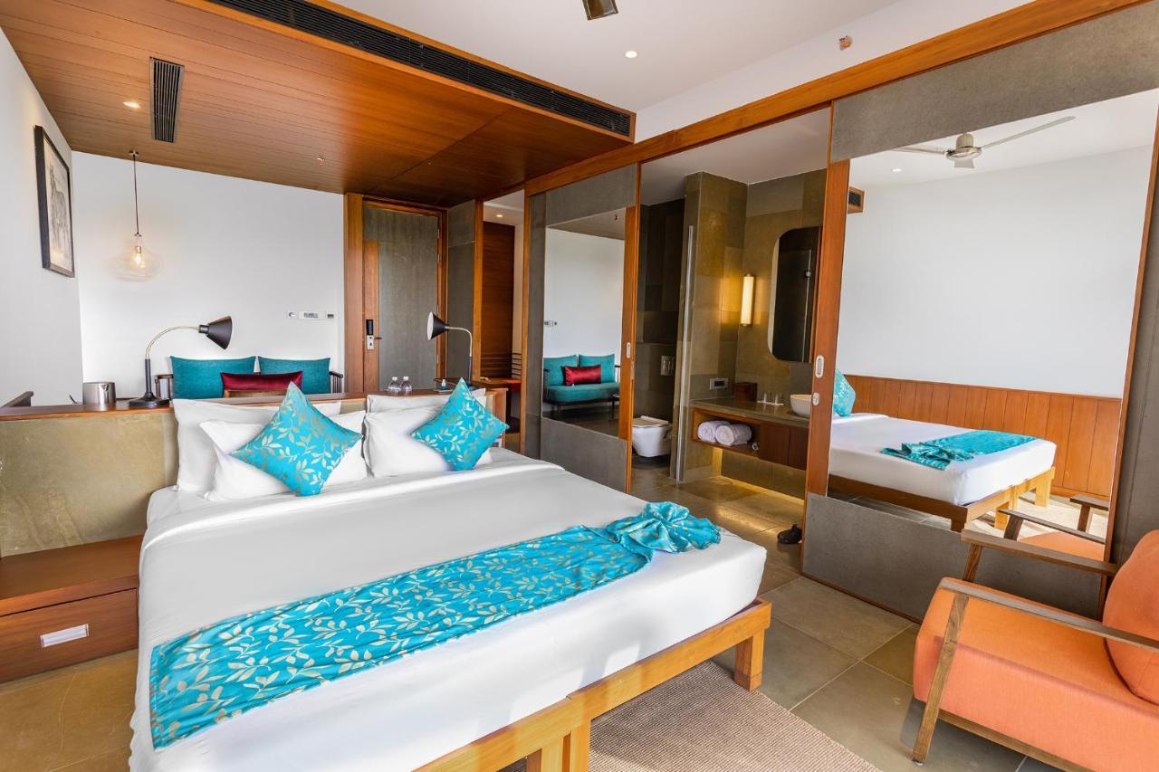 Saptha Resort And Spa สุลต่านบาเทรี ภายนอก รูปภาพ