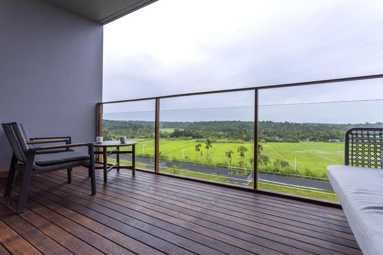 Saptha Resort And Spa สุลต่านบาเทรี ภายนอก รูปภาพ
