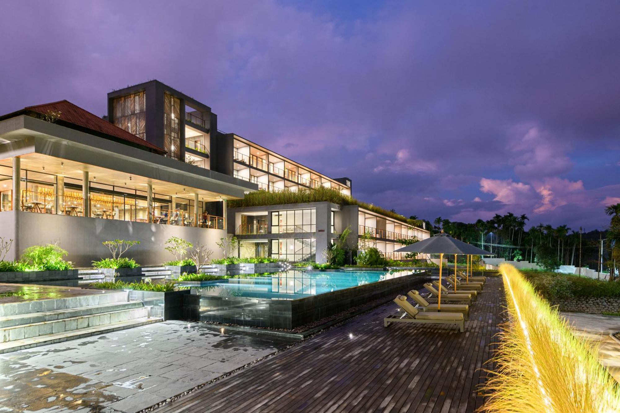 Saptha Resort And Spa สุลต่านบาเทรี ภายนอก รูปภาพ