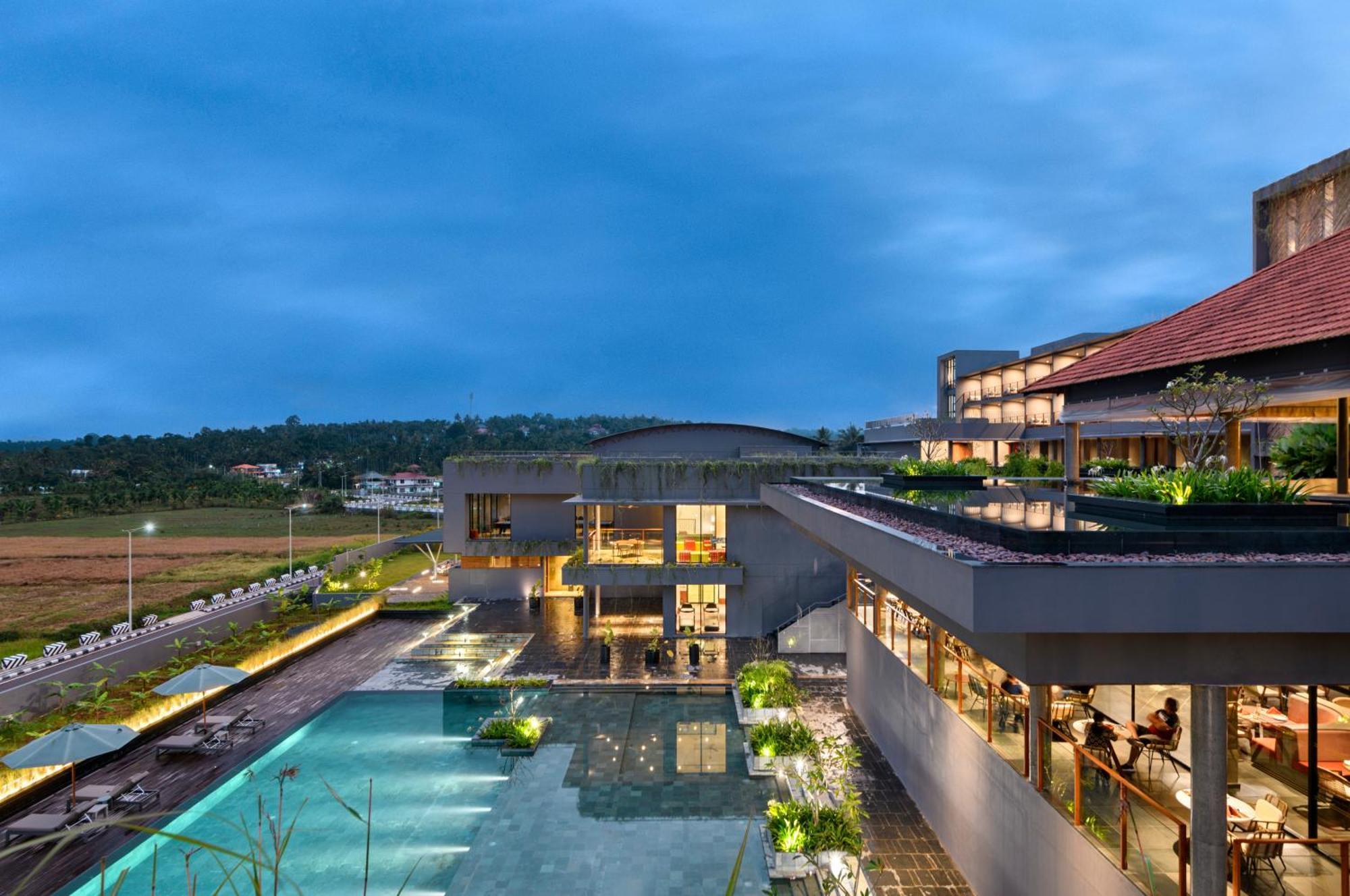 Saptha Resort And Spa สุลต่านบาเทรี ภายนอก รูปภาพ